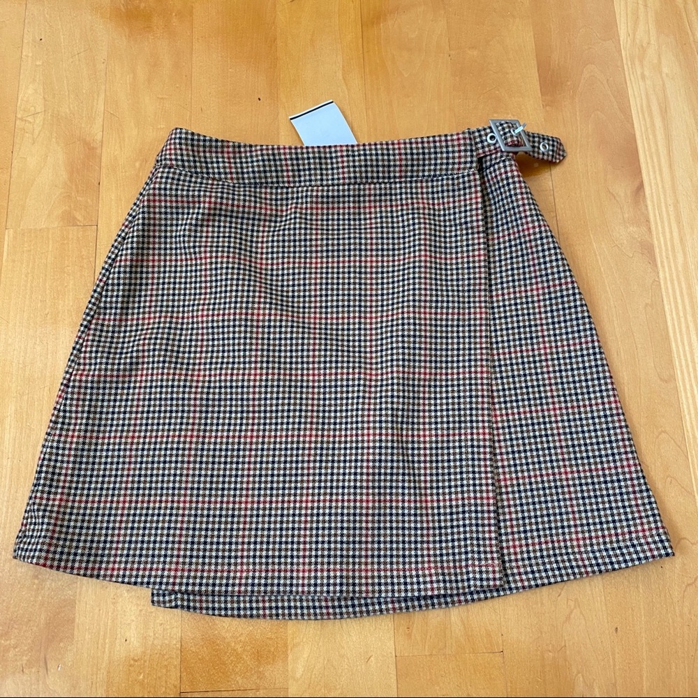 Brandy Melville Plaid Emerson Skirt NWT